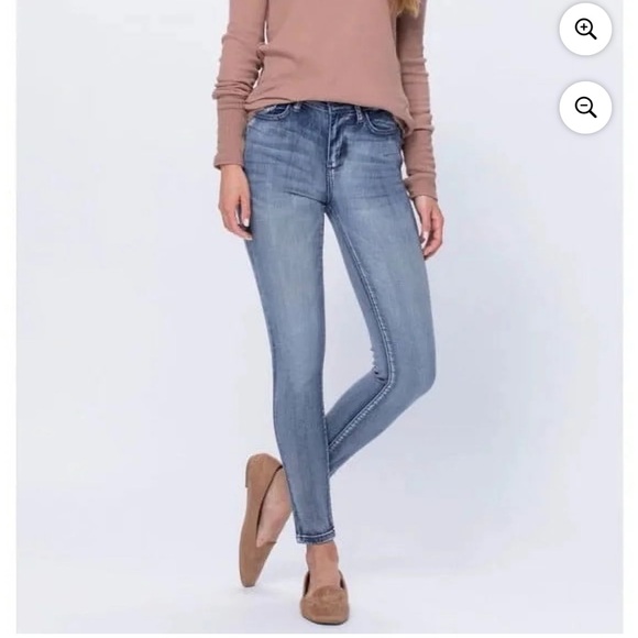 Judy Blue High Rise Heavy Hand Sand Skinny Jeans - Picture 3 of 11